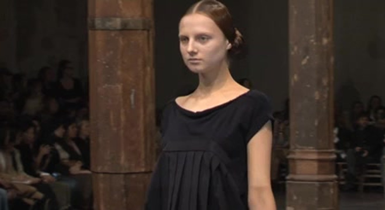 Défilé Zucca : vidéo Zucca - Défilé Zucca Printemps-Eté 2011