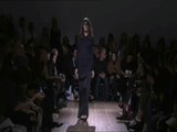 Défilé Maison Martin Margiela : vidéo Maison Martin Margiela - Défilé Maison Martin Margiela Printemps-Eté 2011