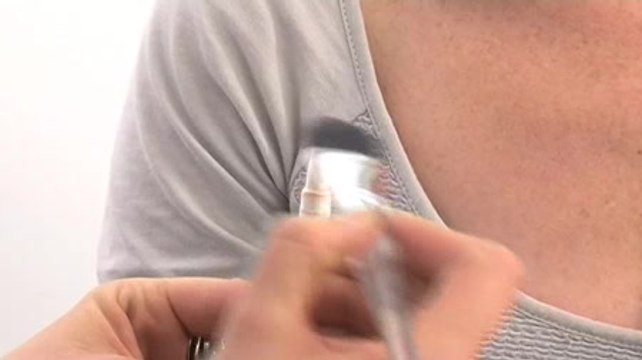 Comment maquiller des petits yeux Conseils Maquillage petits yeux