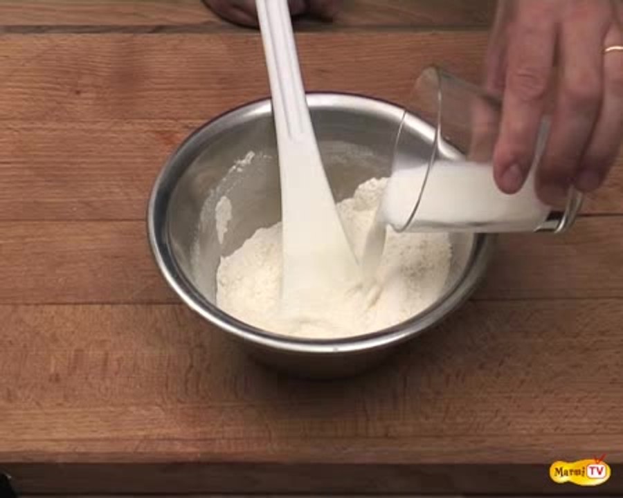 Technique pour réaliser un biscuit en forme de tulipe pour la glace