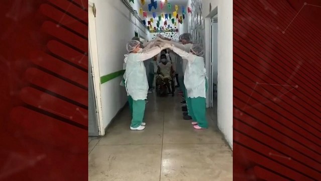 Em clima de quadrilha junina, nove pacientes vencem a Covid-19 e recebem alta juntos em Piancó
