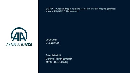 BURSA - Elektrik direğine çarpan otomobildeki 5 kişiden 3'ü hayatını kaybetti