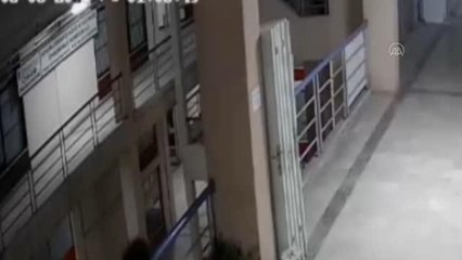 İş yerinden hırsızlık yaptıkları öne sürülen 2 kişi tutuklandı