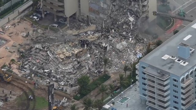 Kondominium 12 Lantai Roboh, 159 Orang Hilang dan 4 tewas