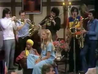 Gilbert Bécaud_Mé qué mé qué (Clip 1972)karaoké