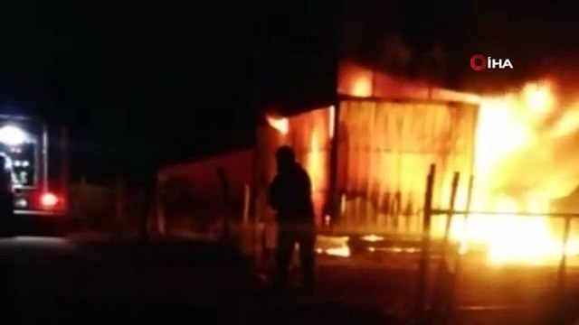 Yangına müdahale eden itfaiye eri alevler içinde kaldı