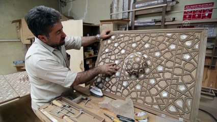 Konyalı kündekari ustası, ecdat sanatıyla 3 kıtada camileri süslüyor