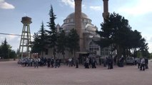 Son dakika haberleri! Çizer ve ressam Şafak Tavkul'un cenazesi memleketi Konya'da toprağa verildi