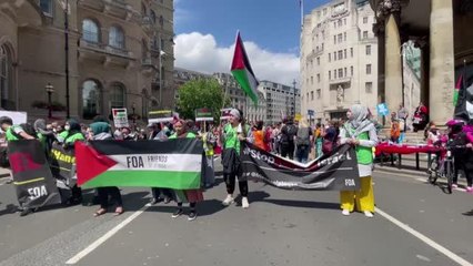 İngiltere'de Filistin'e destek gösterisi