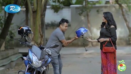 রাস্তায় মিশু সাব্বিরকে কান ধরালো ঊর্মিলা