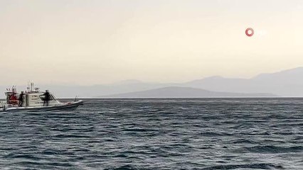 Denizde aniden başlayan fırtınada can pazarı