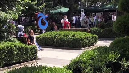 Trabzon meydanında mobil aşılama merkezi kuruldu