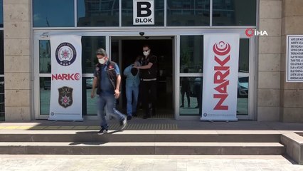 Uşak’ta 16 bin adet uyuşturucu hap ele geçirildi