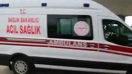 SAMSUN - Çatıdan düşen 2 kişi ağır yaralandı