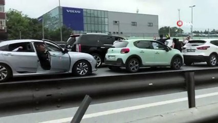 E5 Karayolu'nda çiftetelli oynadılar