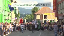 Son dakika haber: DONJI VAKUF - Bosna Hersek'teki geleneksel Ayvaz Dede Şenlikleri'ne katılacak atlılar Prusac'a uğurlandı