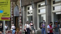 Hollanda'da kapalı alanlarda maske zorunluluğu kalktı