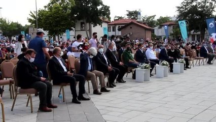 Son dakika haber... Türk Yıldızları, "Selçuklu Payitahtı" Konya için selamlama uçuşu yaptı (2)