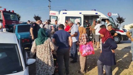 İki otomobilin hurdaya döndüğü kazada sürücüler ağır yaralandı