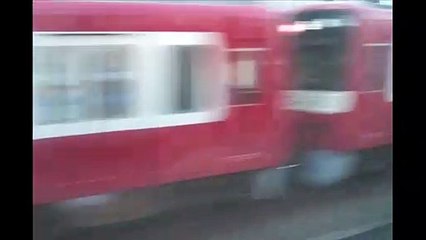 Japanese train-JR Negishi Line Yokohama Sta. > Sakuragicho Sta.