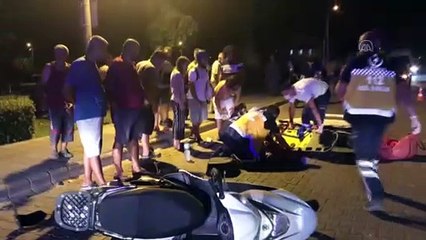 MUĞLA - İki motosiklet çarpıştı: 4 yaralı