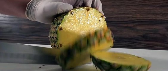 الإحتفال بيوم الأناناس العالمي