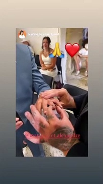 Mariage de Mathieu et Alexandre : Les larmes d'Alexandre au moment de l'échange des alliances.