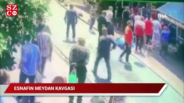 Beyoğlu'nda esnafın meydan kavgası kamerada