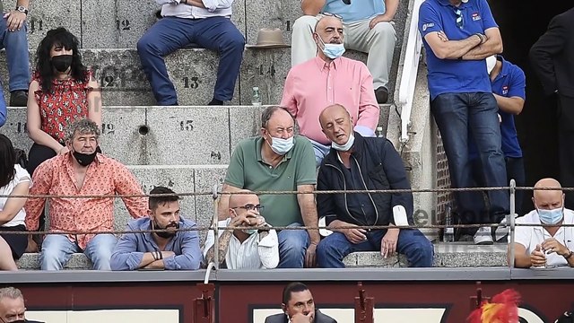Corrida De Toros en la Plaza De Las Ventas de Manuel Escribano y Sergio Serrano