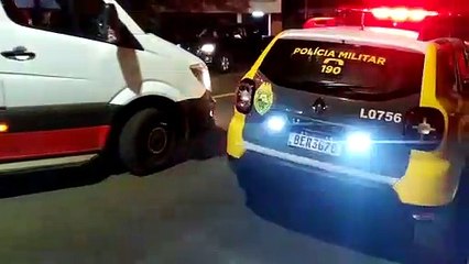 Motorista embriagado bate o carro em Apucarana e é preso