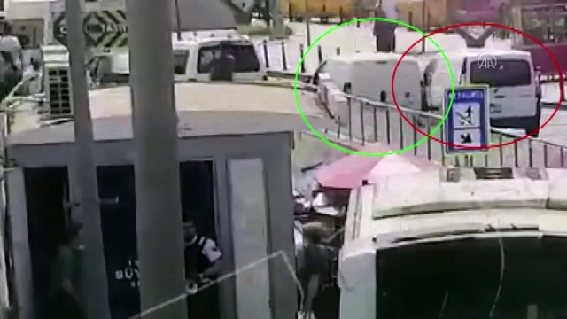 İSTANBUL - Şişli'de sigara dağıtım aracından hırsızlık yaptığı öne sürülen şüpheli yakalandı