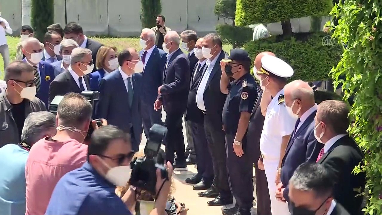 MERSİN - Bakan Muş: 'Yılbaşından bu yana yaklaşık 4 milyar liralık kaçak eşya, 6,1 ton uyuşturucu ve 15 ton 150 kilogram uyuşturucu yapımında kullanılan maddenin yurda girmesini engelledik'