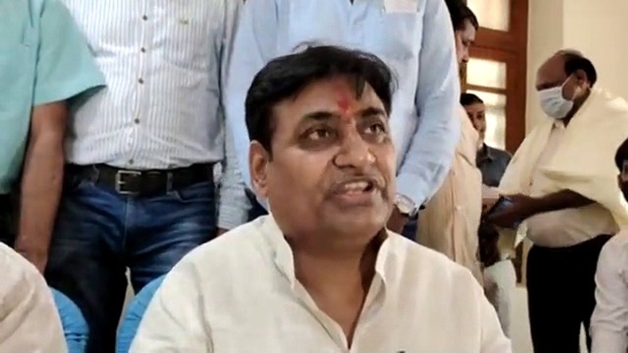 बच्चों की वैक्सीन आने पर ही खुलेंगे स्कूल-कॉलेज...