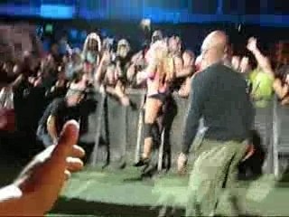 14 de Febrero - Kelly Kelly & Michelle Mc Cool