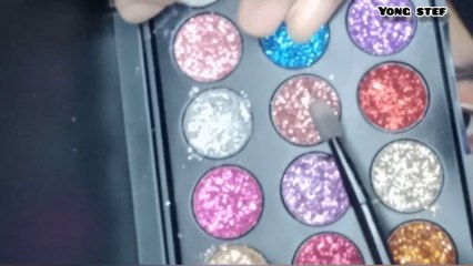 Eyeshadow glitter pink
