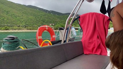 Travessia no mar do Caribe / 8 anos morando a bordo