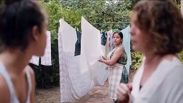 Tráiler de la película Libertad , de Clara Roquet, con María Morera, Nicolle García, Vicky Peña, Nora Navas, Maria Rodríguez Soto, Carol Hurtado, David Selvas, Óscar Muñóz, Sergi Torrecilla y Mathilde Legrand en su reparto
