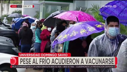 Afluencia masiva a los puntos de vacunación en Santa Cruz pese a las inclemencias del tiempo