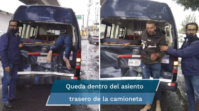 Motociclista sale proyectado tras choque y se clava en combi del Edomex