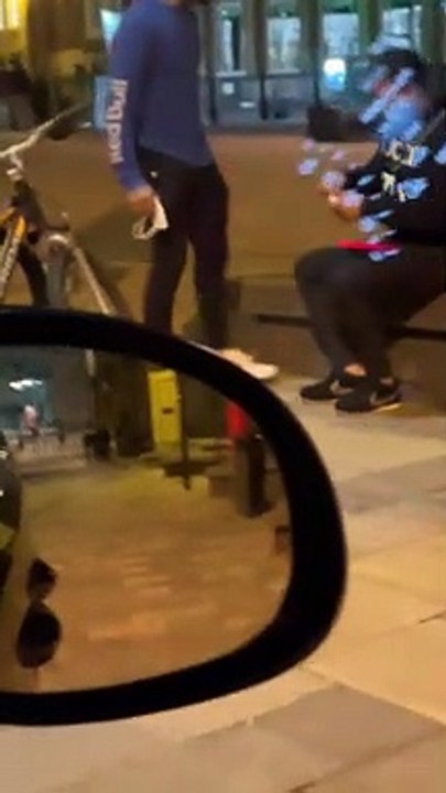 තික්වෙල්ල සහ කුජල් මෙන්ඩිස් බයො බබ්බල් එක කඩාගෙනලු  #Mendis #Dickwella