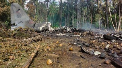 Filipinler'de askeri uçağın inişi sırasında kaza! En az 45 kişi hayatını kaybetti