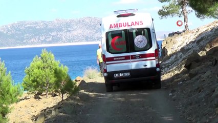 Salda Gölü'ne giren genç boğuldu, aile sinir krizleri geçirdi