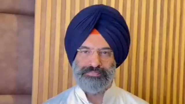 Sikh girl conversion case: Sirsa slams J&K ex-CM Mufti