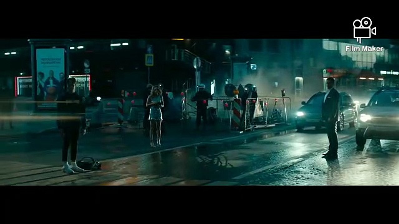 Alien Ship Flooded The City Only to Kill One Girl