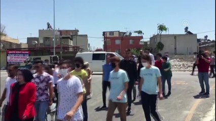 ADANA - Üniversite sınavına giren gençler, Kılıçdaroğlu'na 1 liralık manevi tazminat davası açtı
