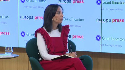 La delegada del Gobierno en Madrid asegura que la covid "se mueve por el aire"