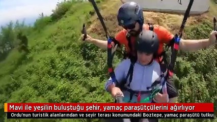Mavi ile yeşilin buluştuğu şehir, yamaç paraşütçülerini ağırlıyor