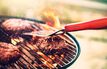 4 Grill Cleaning Hacks That Are Quick and Easy