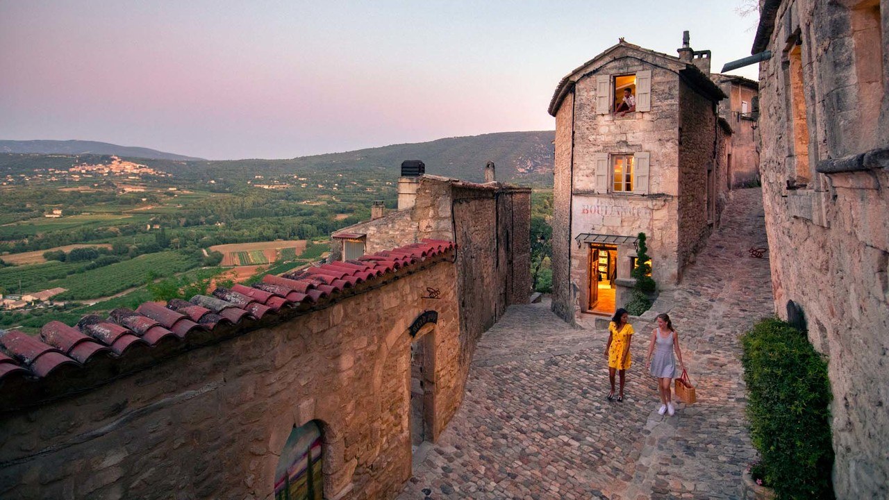 The Savannah College of Art and Design Is Helping Tell Fashion History in France This Summer