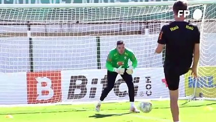 Após empate, seleção treina